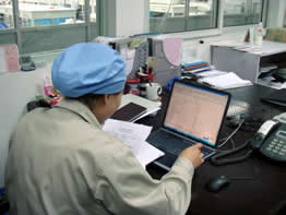 ���i�������ɂČ��i�񍐏��̍쐬���B